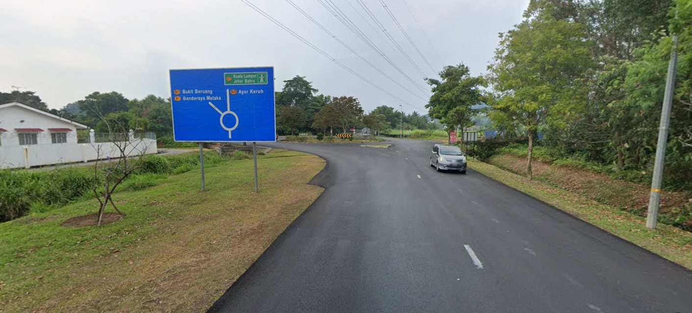 Resurfaced section of Jalan Tebing Tinggi
